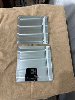 Mirrored Wall Accent Squares - Silver